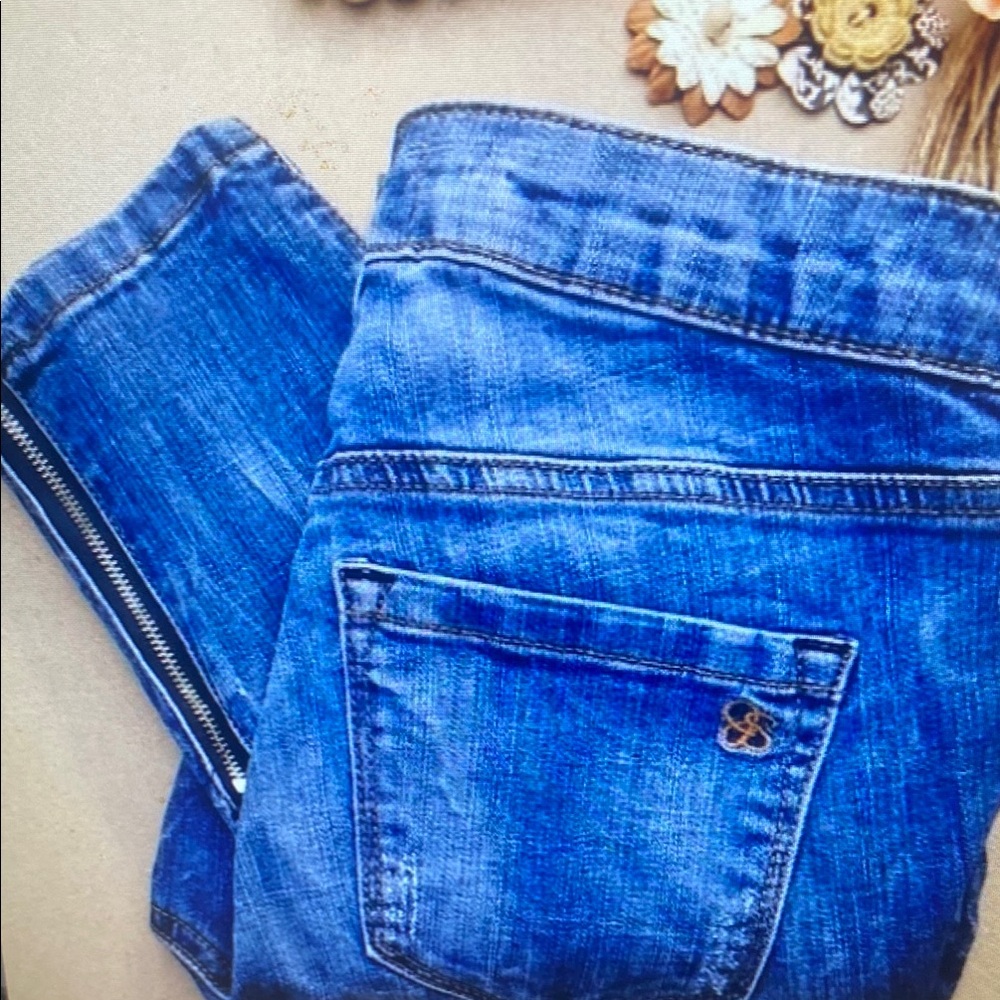 Jessica Simpson Kiss Me Zip Crop Ankle Jeans Size 26